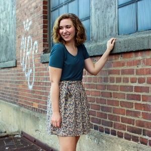 Land’s End Canvas Floral Skirt Tie Waist in size 4